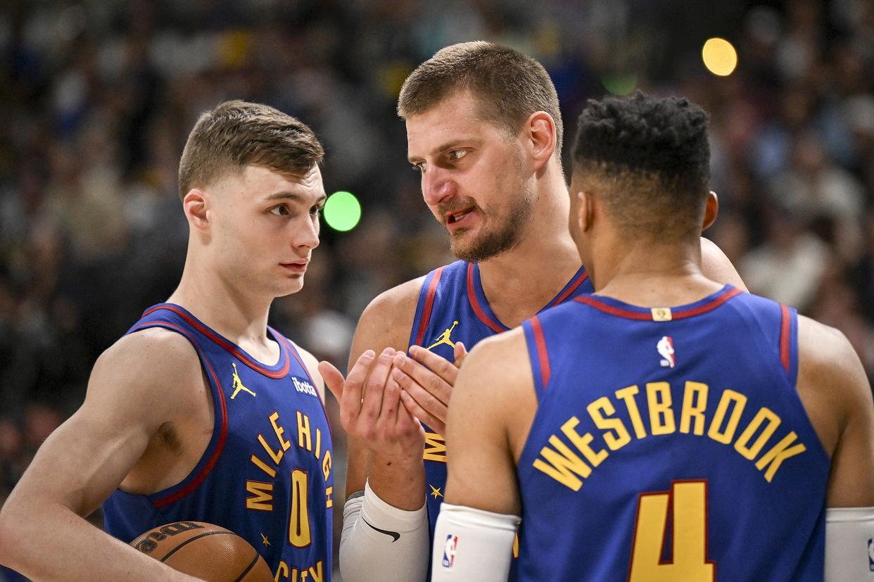 爱游戏体育- 萨拉赫重返赛场，锐不可当首场状态出色，掘金观众沸腾！赢得满堂喝彩